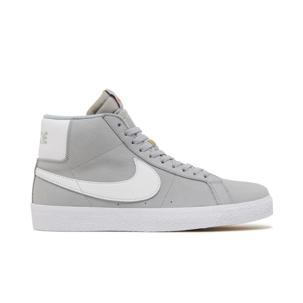 Nike Blazer Mid '77 Suede Football Grey/White Sneakers in Size 4Youth/5.5 Women